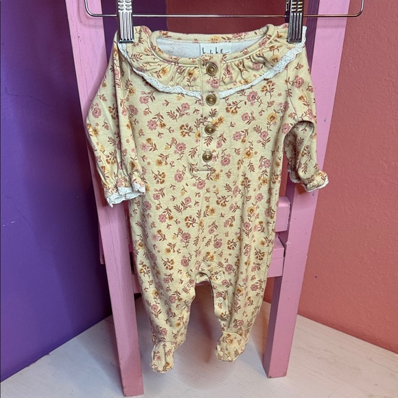 Nicole Miller Floral Yellow and Pink Kids Footie - Picture 1 of 3